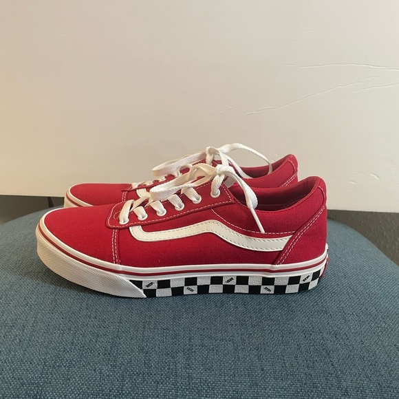 Vans Other - VANS Ward Sneakers- Youth